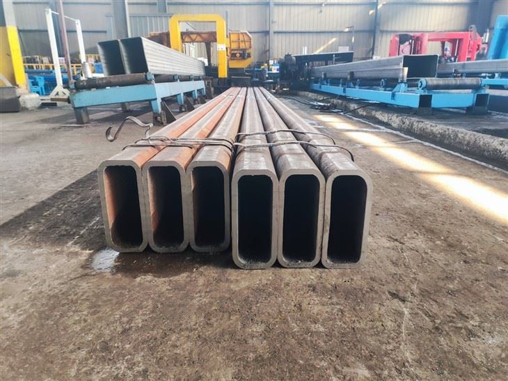 EN10219 S355NLH Black Welded Square Steel Tube suppliers